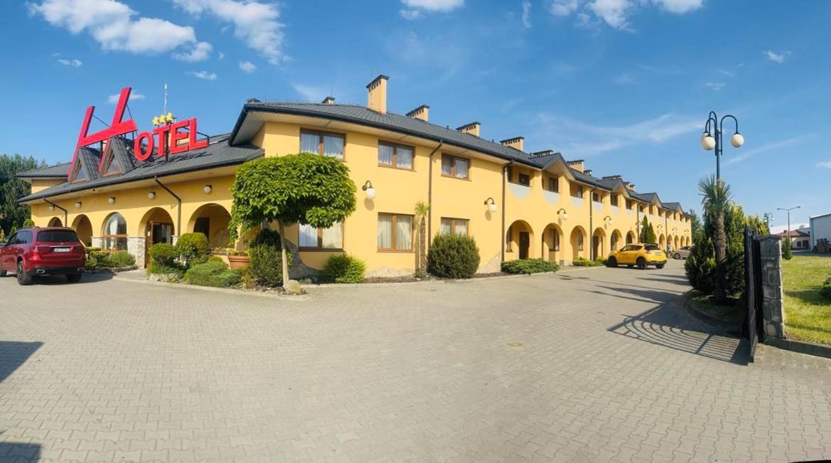 Wielogóra Hotel U Grubego מראה חיצוני תמונה
