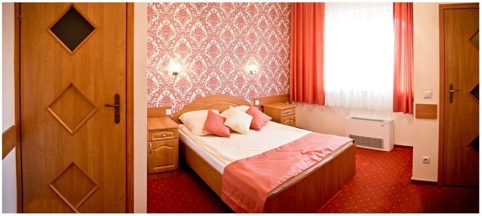 Wielogóra Hotel U Grubego מראה חיצוני תמונה